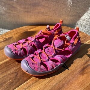 Keen Moxie Youth Sandals Purple Wine/Nasturtium Size 3